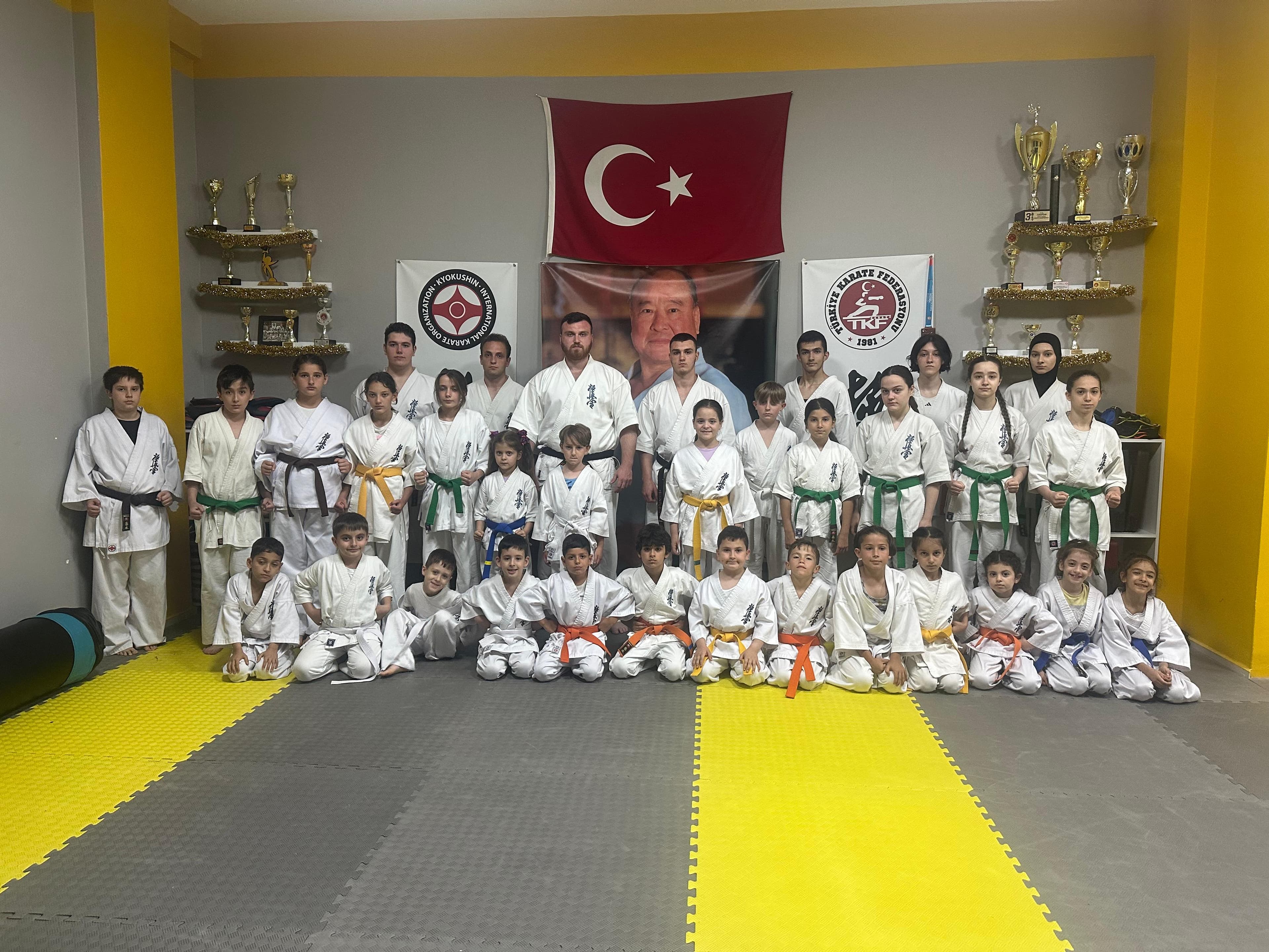 Toplu Salon Fotoğrafı